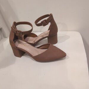 Womens ankle strap heels